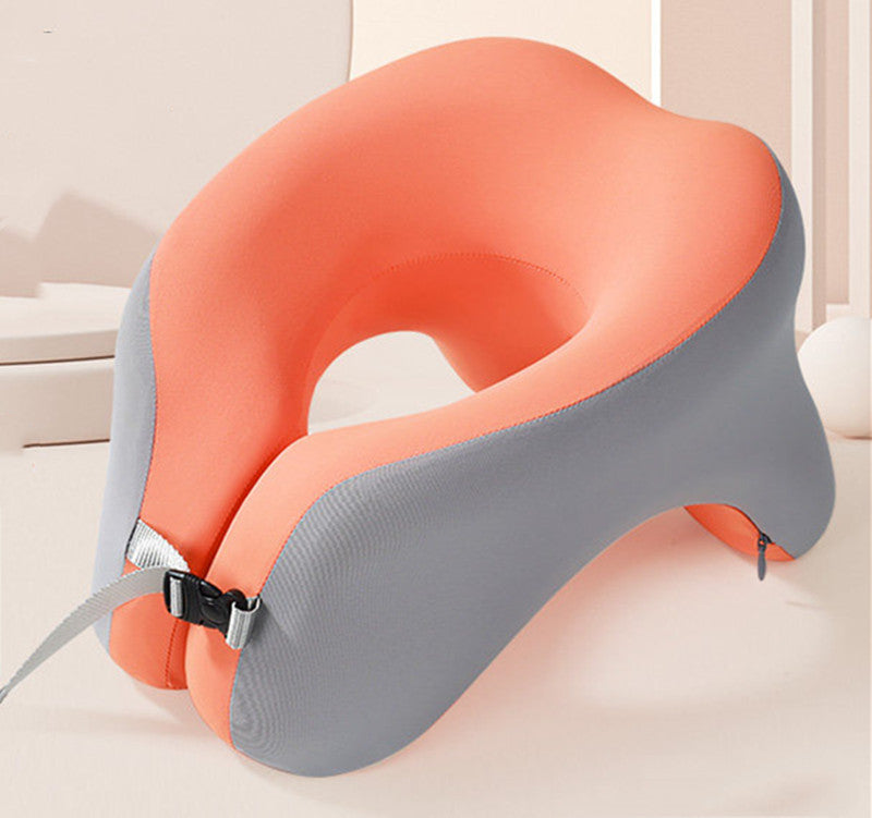 Norvo | Den U-formede puten for bedre lur