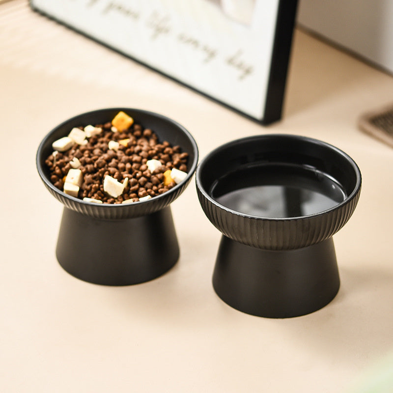 Norvo | Det skrånende designet gjør spisingen komfortabel!