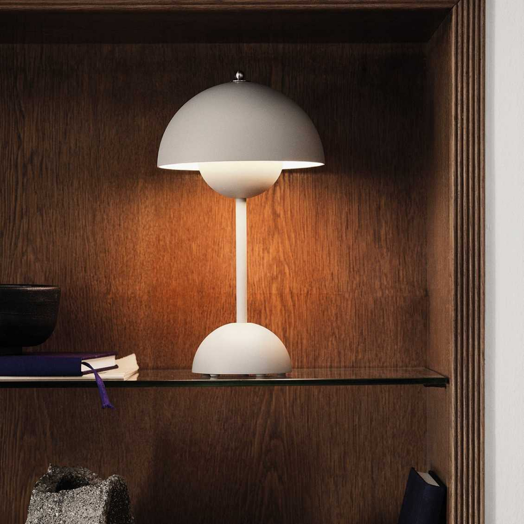 LunarGlow bordlampe - Dimbar LED-belysning for ethvert interiør Norvo