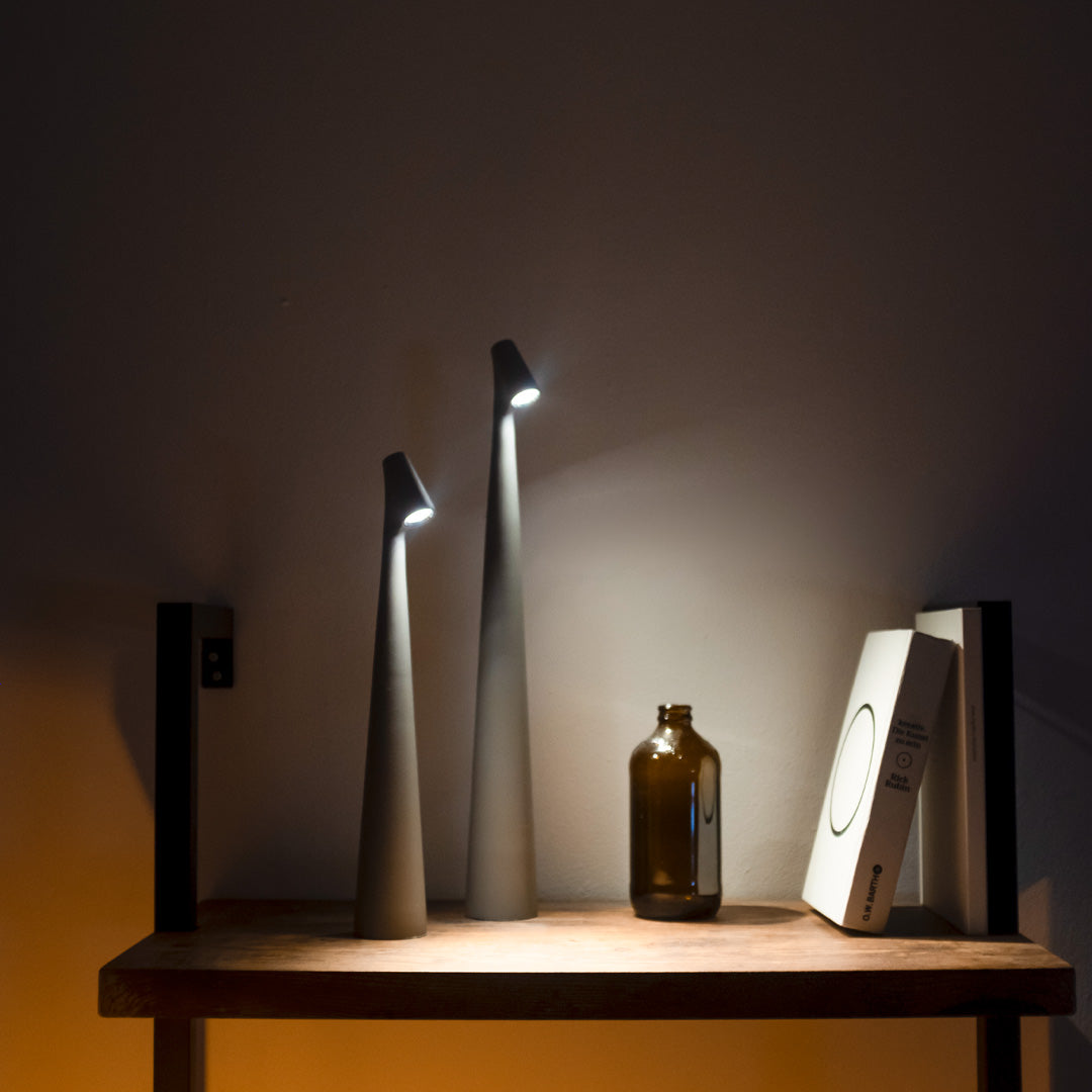 Norvo | Bordlampe Moderne Rød Metall LED Lys