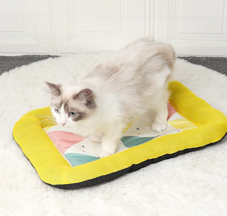 Norvo | Pet Silk Cooling Mat