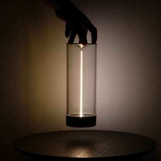 Norvo | GlowBright | Bærbar LED-lampe med trådløst design