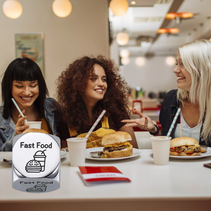 Norvo | Mor Amin merr mat beslutning terninger gaver