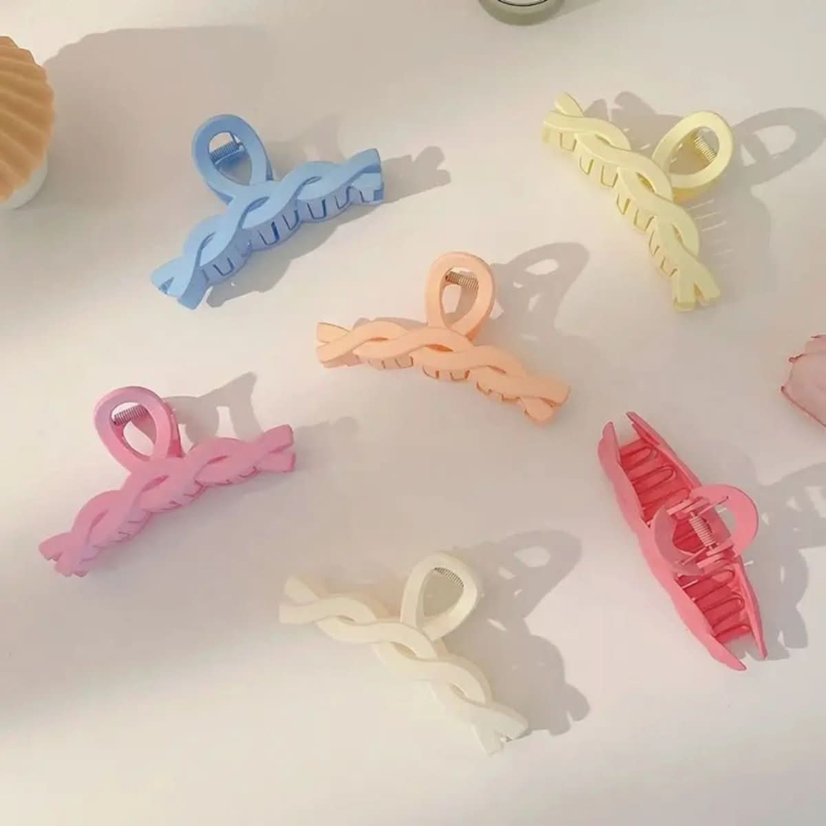 Norvo | Elegant hårklemme med sterkt hold for alle hårtyper