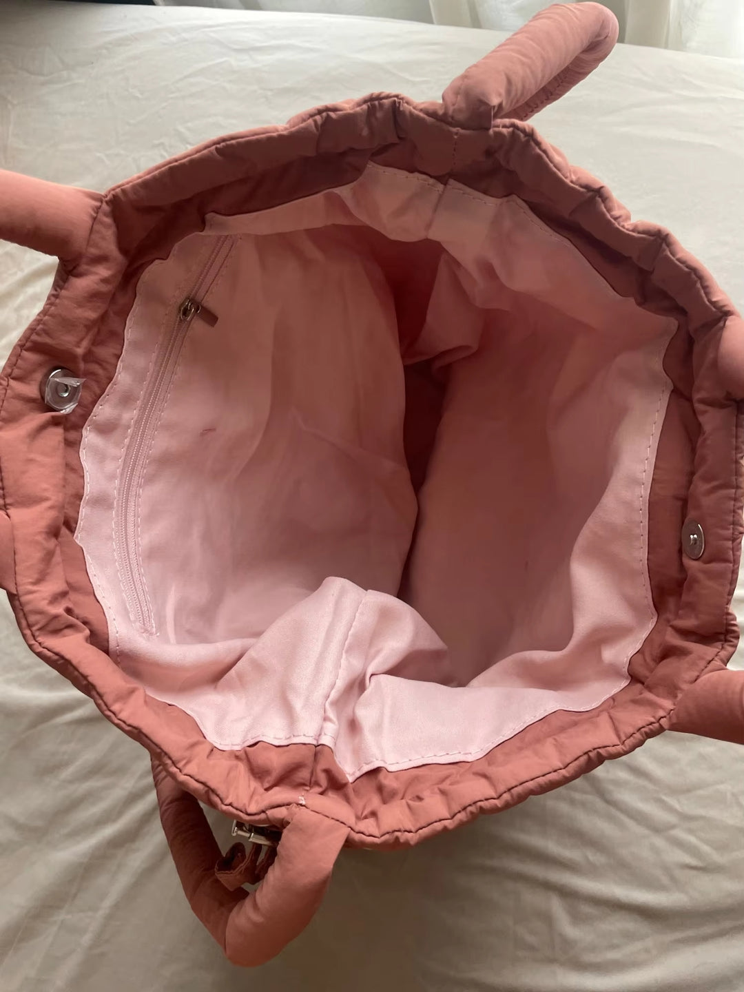 Norvo | Riva Puffer Håndveske – Stilig Bæreveske med Skulderreim