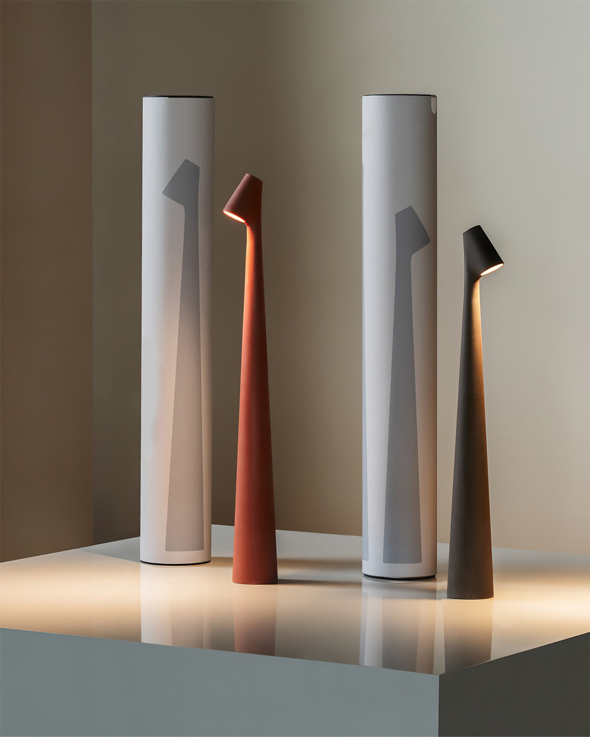 Norvo | EcoLight – Energieffektiv oppladbar skrivebordslampe