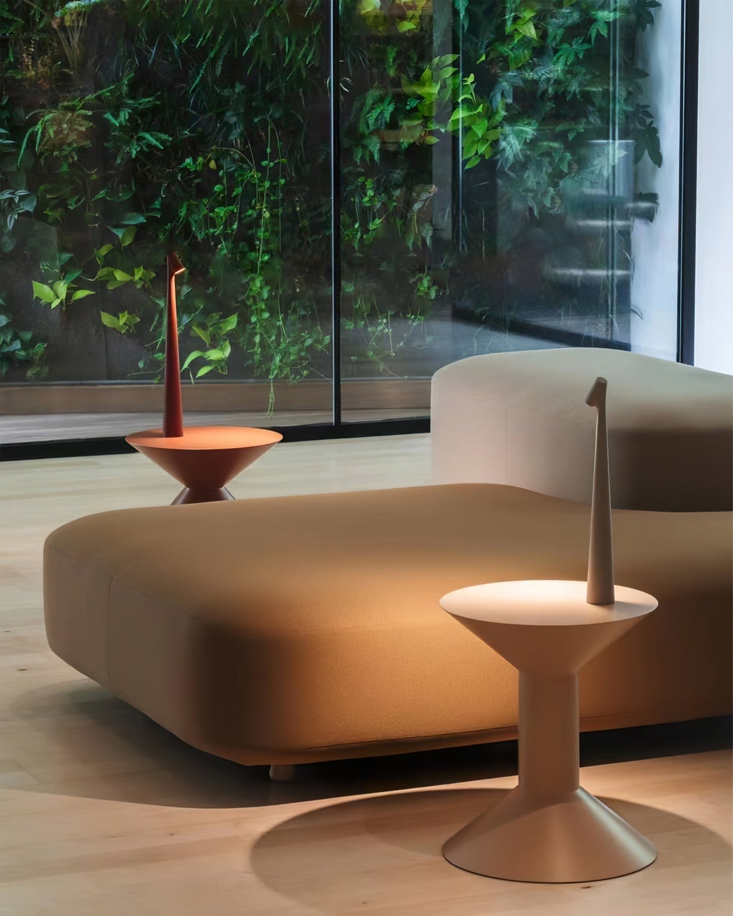 Norvo | EcoLight – Energieffektiv oppladbar skrivebordslampe