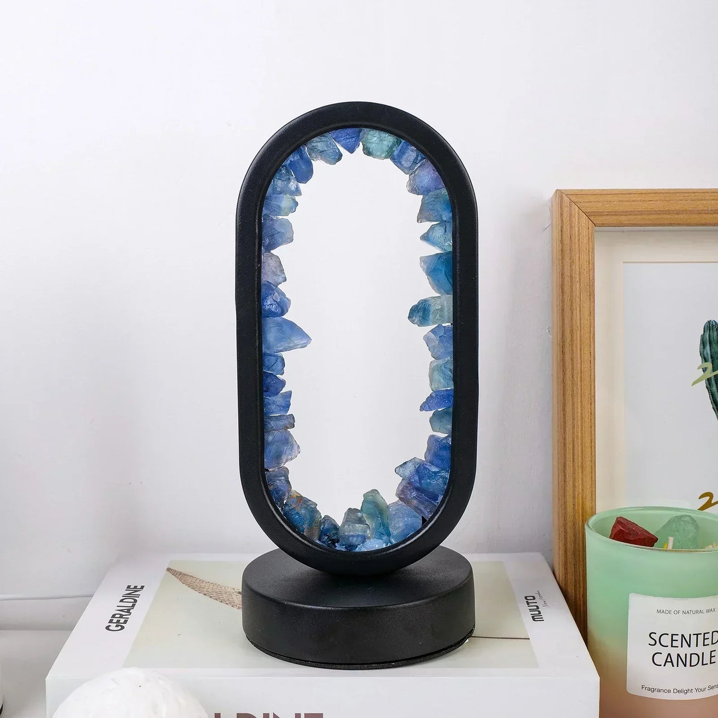 Norvo | Bordlampe med krystallomgivelseslysdesign