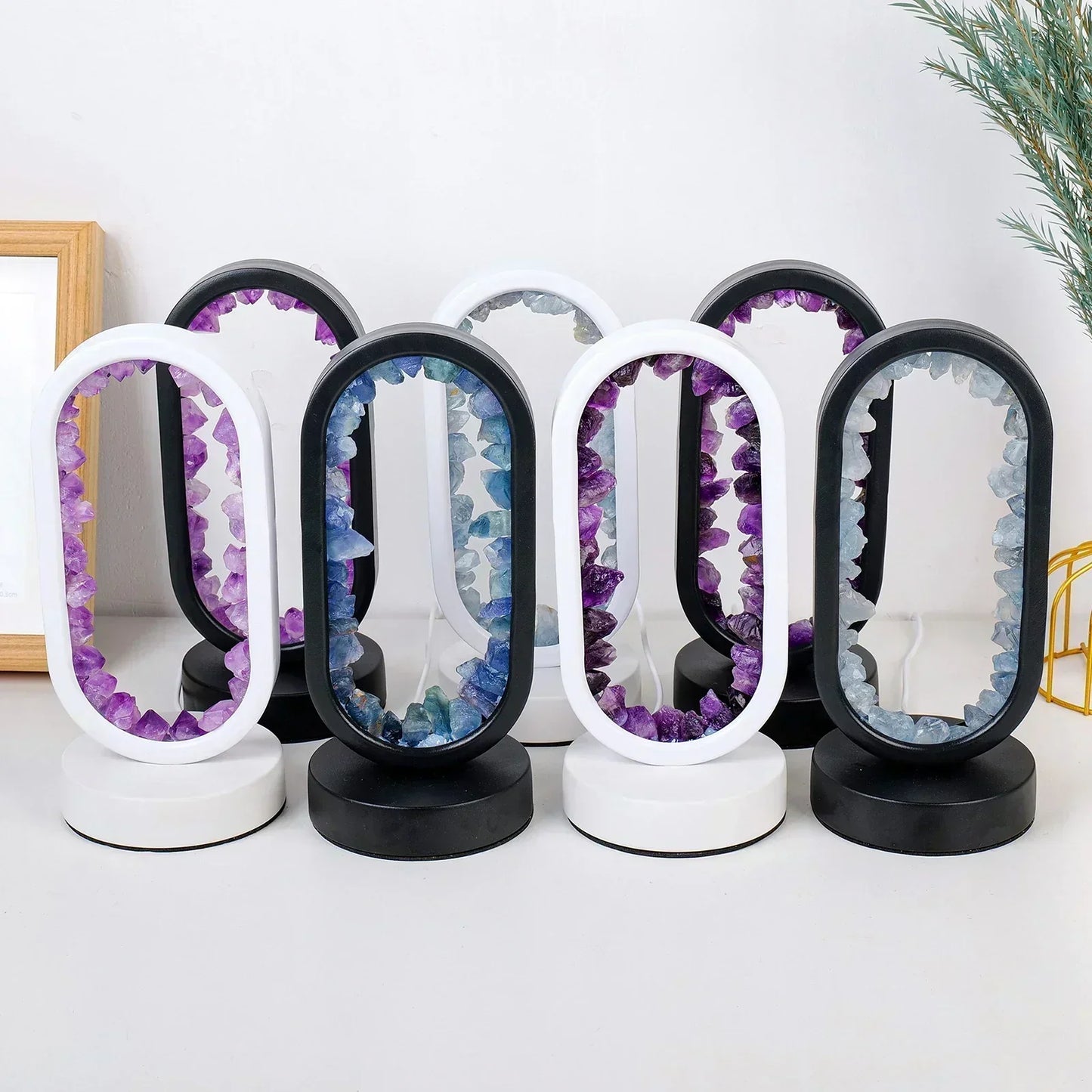 Norvo | Bordlampe med krystallomgivelseslysdesign