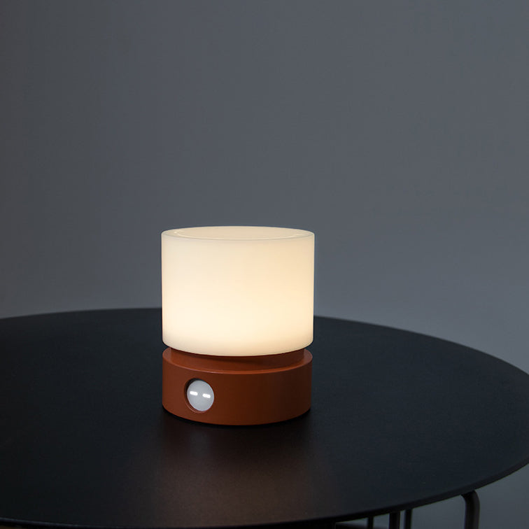 Norvo | Moderne nordisk timer oppladbar ABS HIPS silikon sylinder LED bordlampe nattlys for natbordet