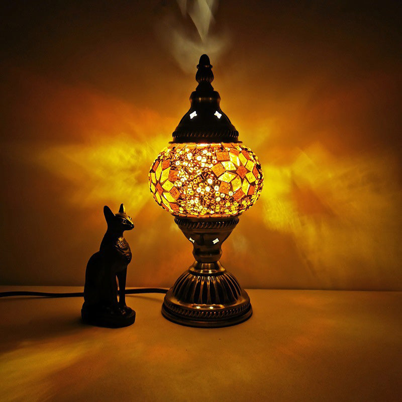 Norvo | Tradisjonell Tiffany Oval Glass Jern 1-Lys Bordlampe for Stuen