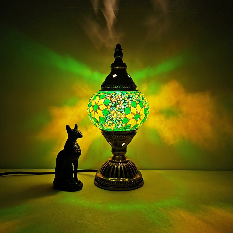 Norvo | Tradisjonell Tiffany Oval Glass Jern 1-Lys Bordlampe for Stuen