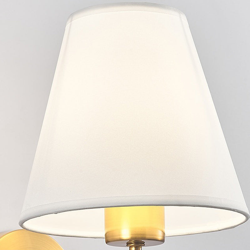 Norvo | Moderne Nordisk Rund Bøyd Stang Jern Tøy Nyttelys 1-Lykt Vegglampe for Stue