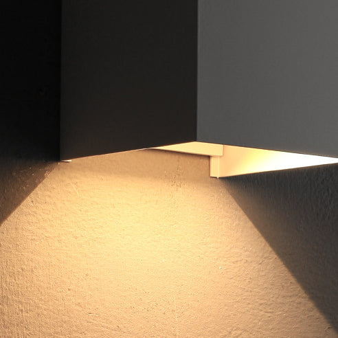 Norvo | Moderne Minimalistisk Vanntett kube Opp Ned Aluminium Glass Induksjon LED Vegg Lys Lamper For Soverom