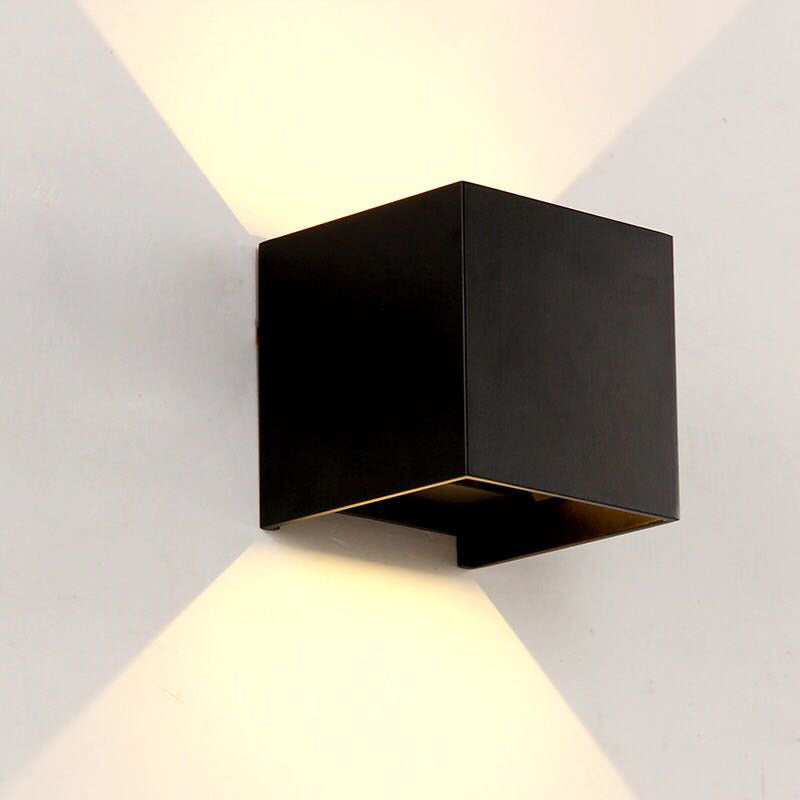 Norvo | Moderne Minimalistisk Vanntett kube Opp Ned Aluminium Glass Induksjon LED Vegg Lys Lamper For Soverom