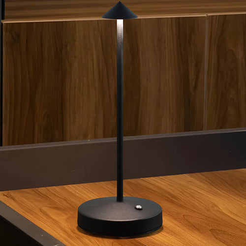 Norvo | Modern Enkelhet Triangel Kjegle Rund Akryl Sylinder Jern LED Bordlampe for Stuen