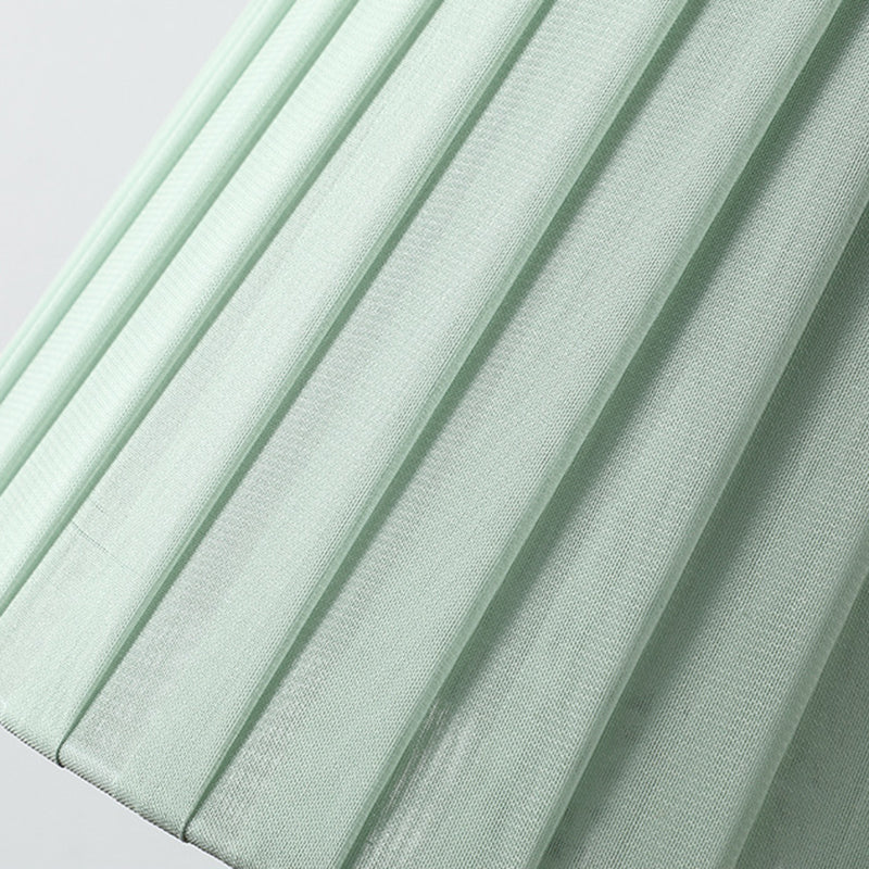 Norvo | Tradisjonelt kinesisk blomsterdesign rund vifte stoff keramikk 1-lys bordlampe til stuen