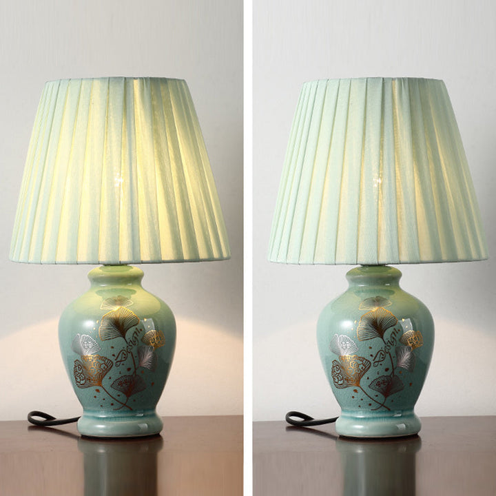 Norvo | Tradisjonelt kinesisk blomsterdesign rund vifte stoff keramikk 1-lys bordlampe til stuen