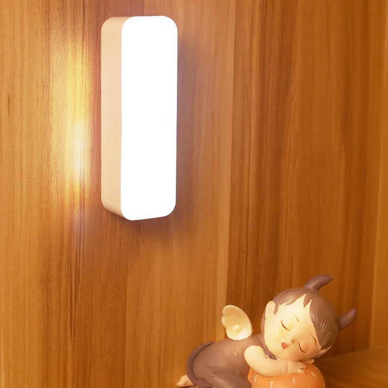 Norvo | Moderne Minimalistisk Oppladbar Magnetisk Sugkopps Plaststrimm Rectangulær LED Vegglampe Nattlampe For Studering