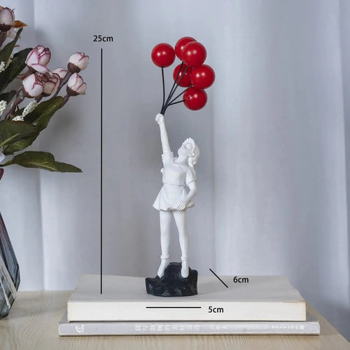 Norvo | Banksy flygende ballongjente statue