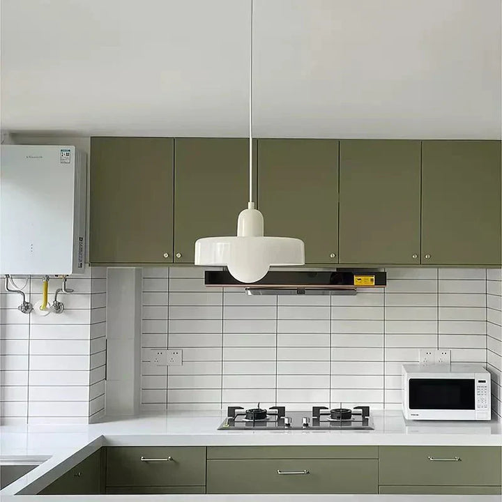 Norvo | Bauhaus Farget Glasspendellampe for Moderne Interiører