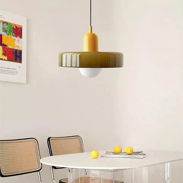 Norvo | Bauhaus Farget Glasspendellampe for Moderne Interiører