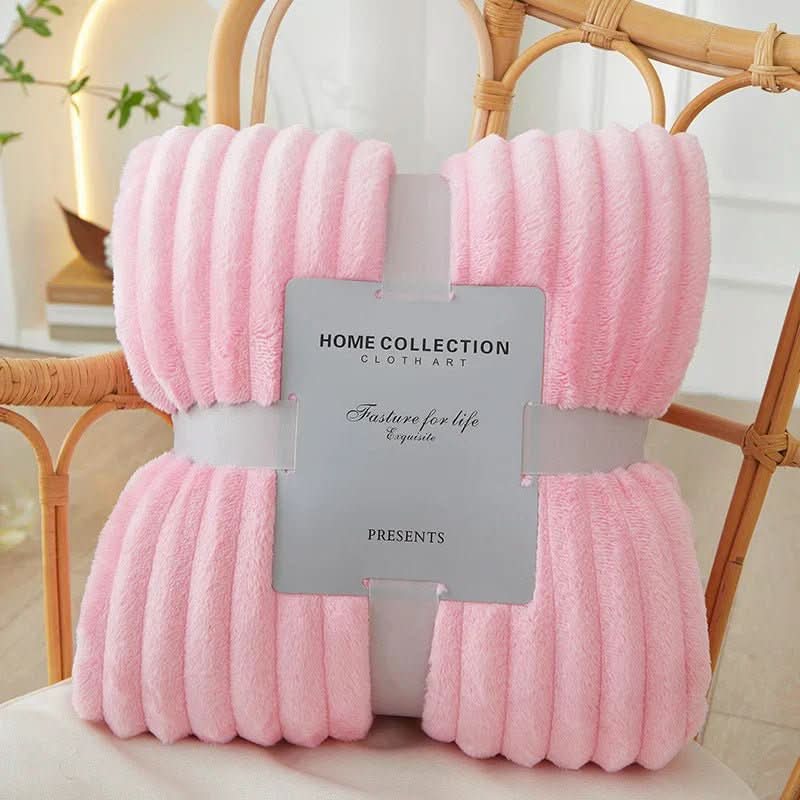 Norvo | Bred flanell fleece teppe med stripemønster