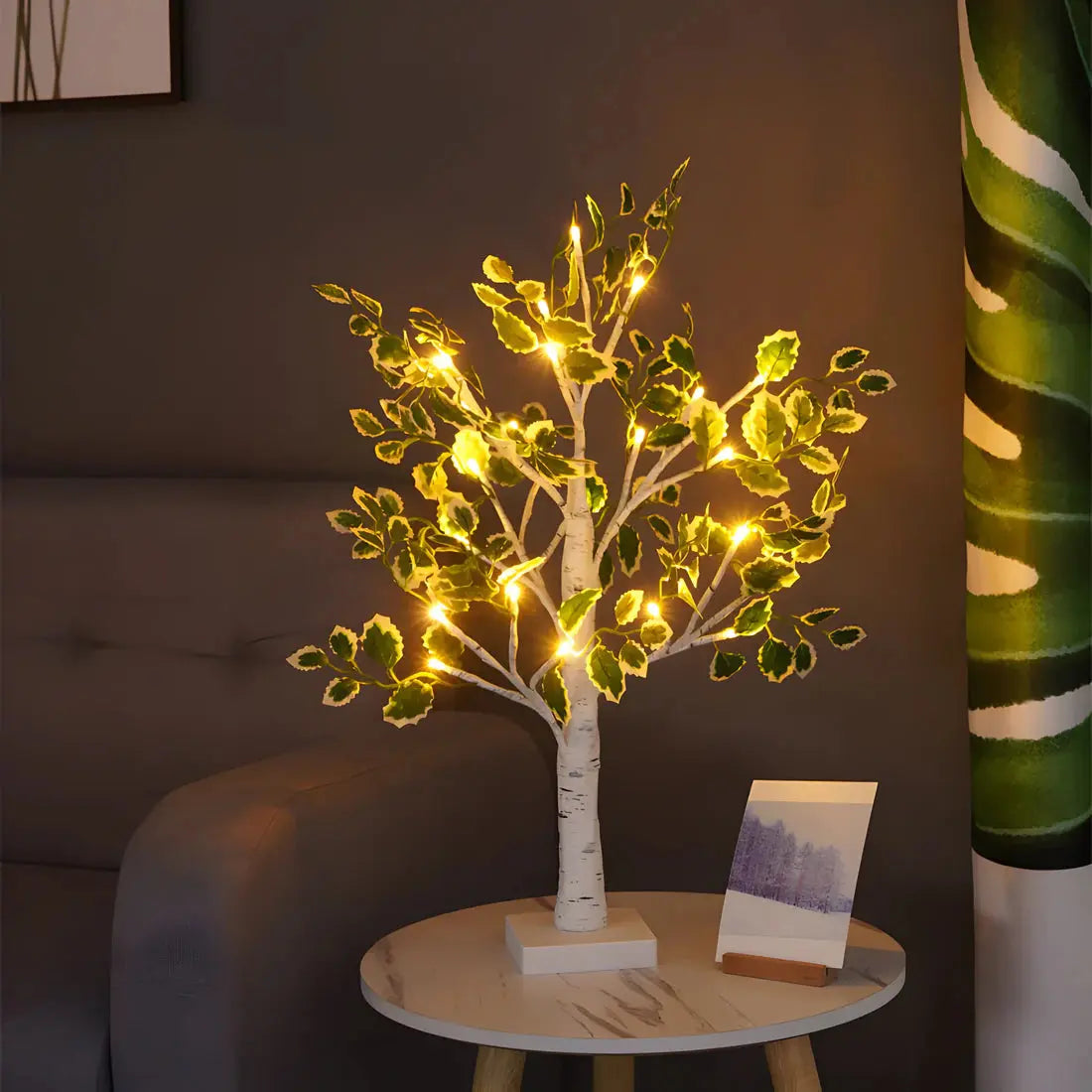 Norvo | Magisk BrightTree Bordlampe – Elegant Treedesign med Varme LED-Lys