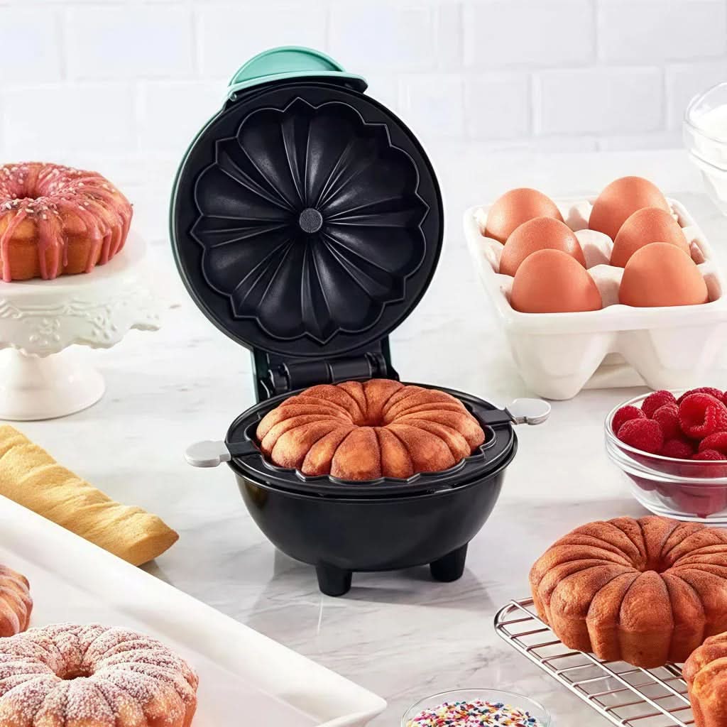 Norvo | Mini Bundt Cake Maker for Quick Treats with Non-Stick Coating