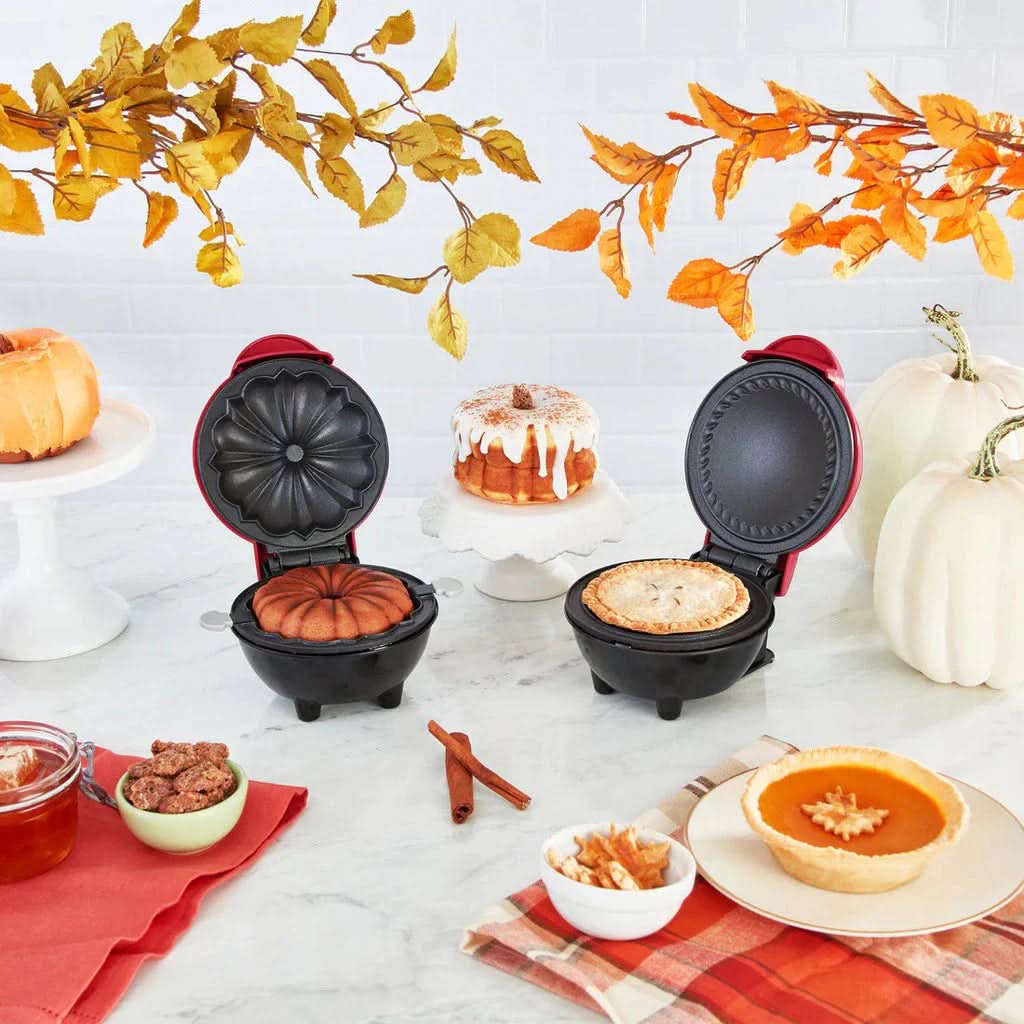 Norvo | Mini Bundt Cake Maker for Quick Treats with Non-Stick Coating