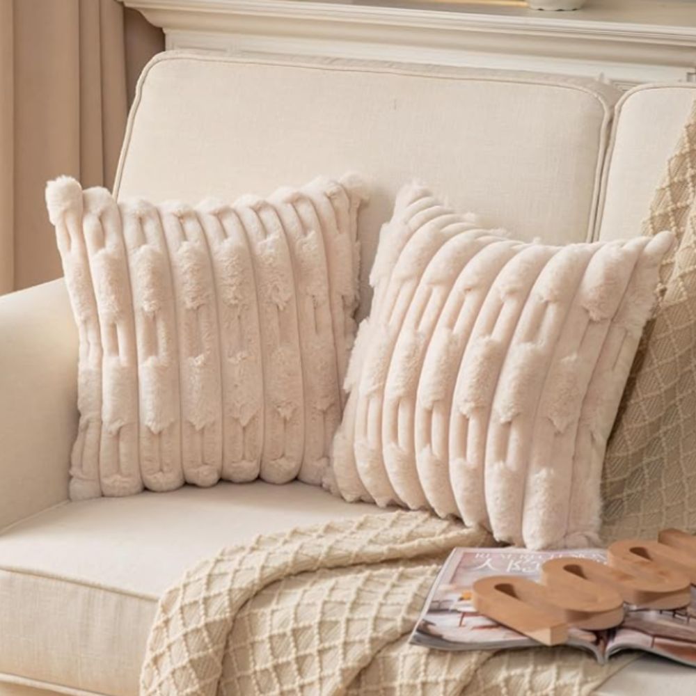 Norvo | Calm Weave Plush Cushion Cover