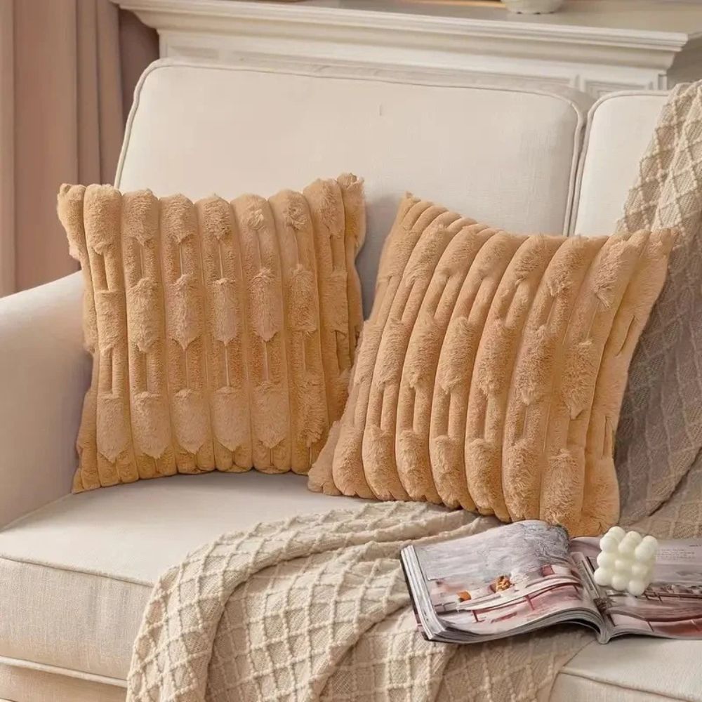 Norvo | Calm Weave Plush Cushion Cover