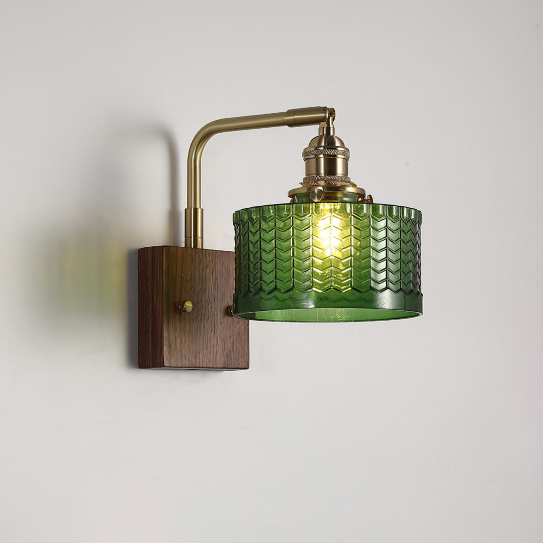 Rustikk Grønn Glassvegglampe med Trebase | Norvo