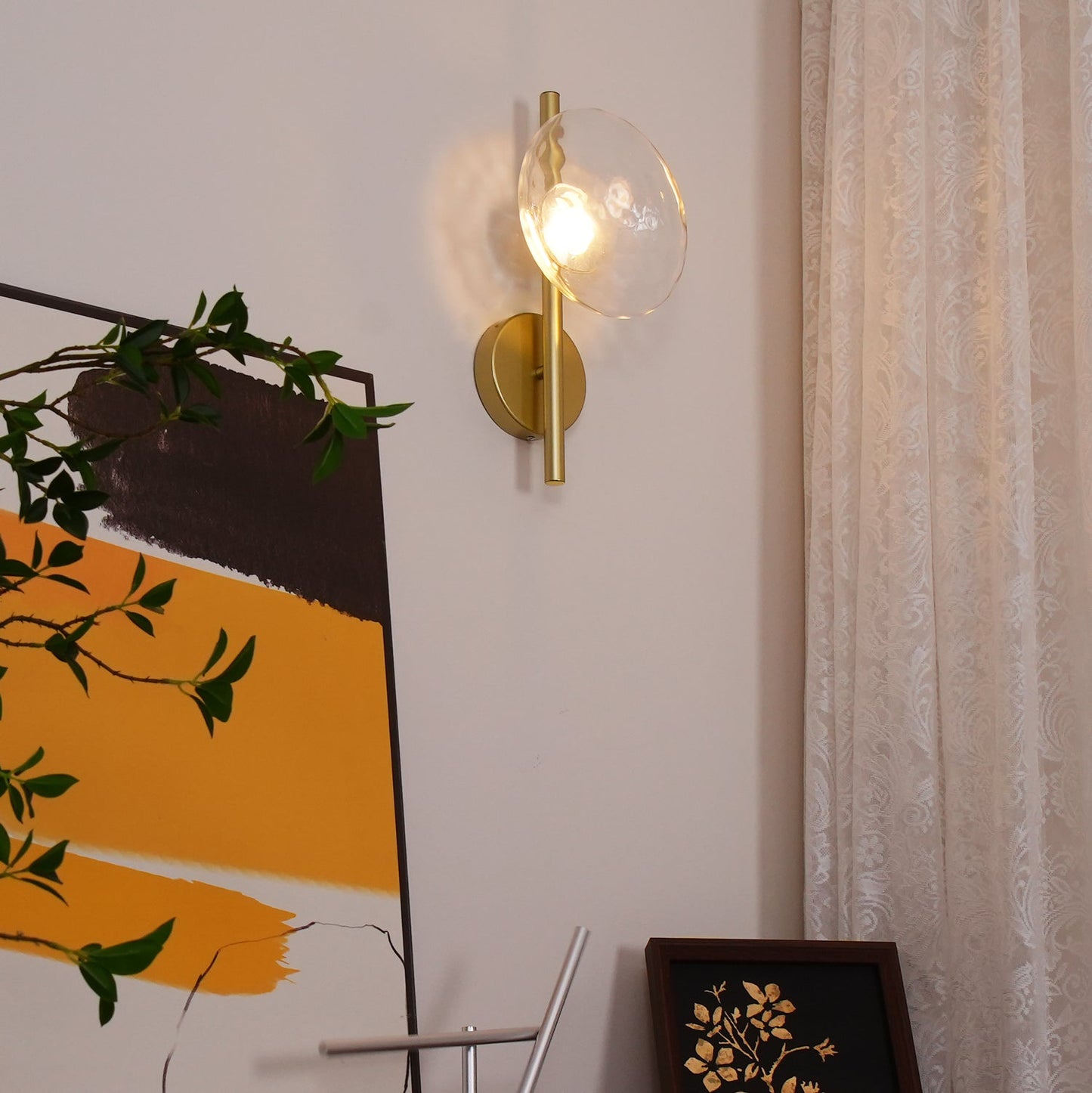 Norvo | Rund Glass Vegglampe i Skandinavisk Design