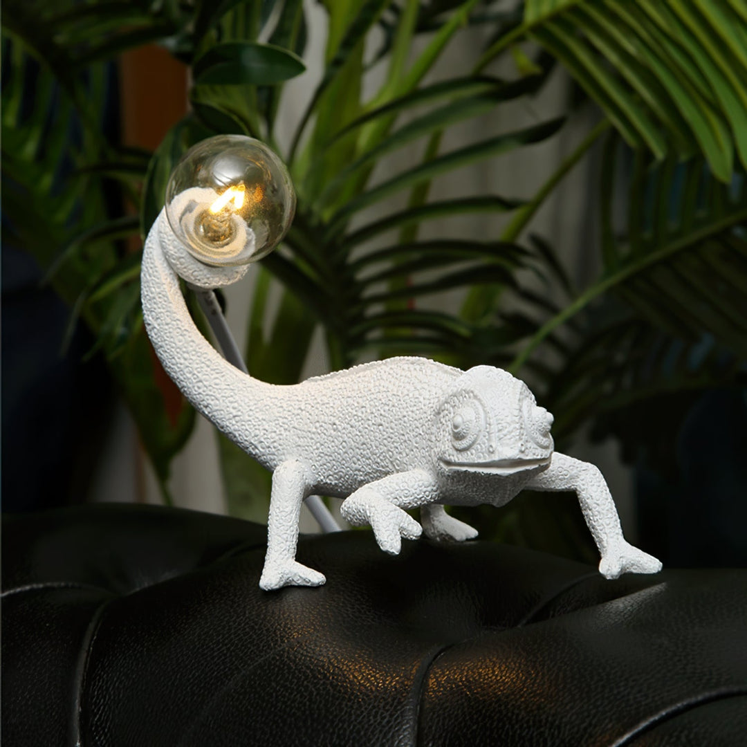 Norvo | CamouGlow – Harpiks Bordlampe med Sjarmerende Kamuflering Detalj