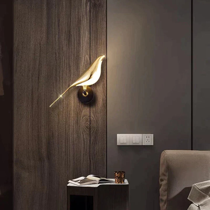 Moderne Fuglevegglampe Gull - Minimalistisk Vegglampe for Dekorativ Belysning | Norvo