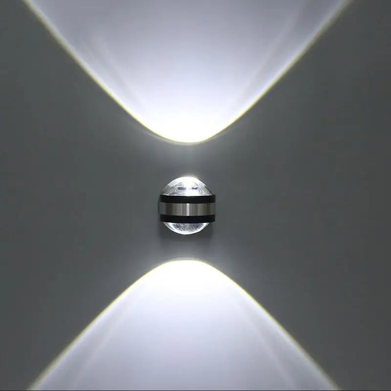 Moderne LED Vegglampe Laget av Krystall – Dekorativ Krystall Vegglampe | Norvo