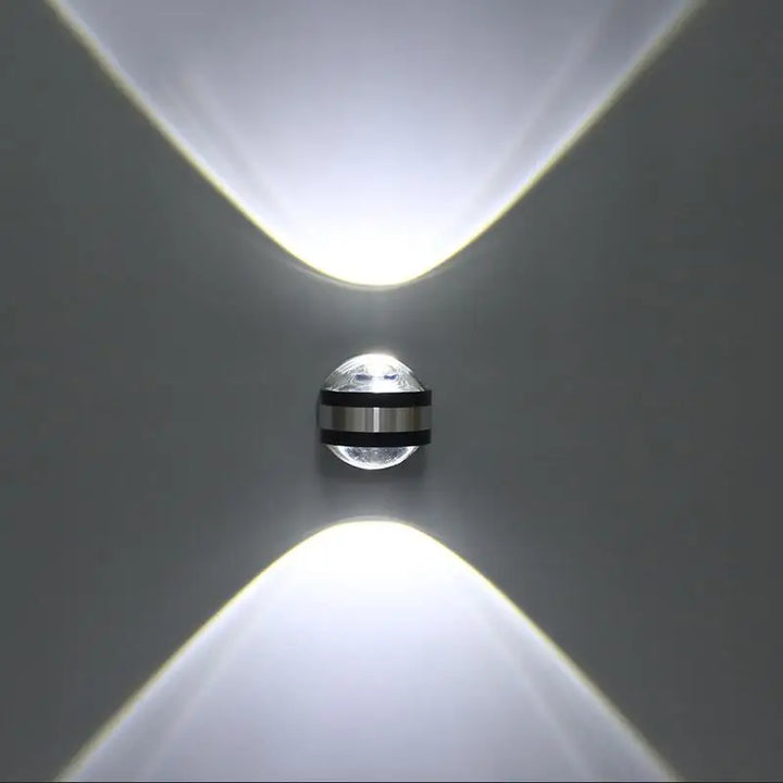 Moderne LED Vegglampe Laget av Krystall – Dekorativ Krystall Vegglampe | Norvo