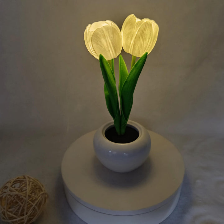 Norvo | Moderne Kreativ Simulering Tulipan Peony LED Nattlys Bordlampe