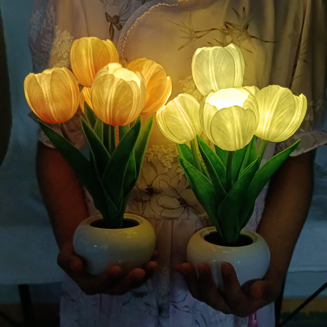 Norvo | Moderne Kreativ Simulering Tulipan Peony LED Nattlys Bordlampe