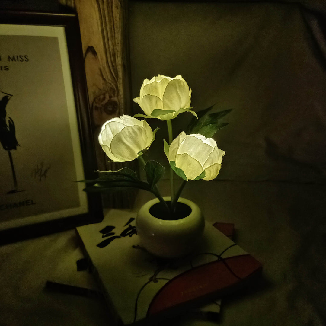 Norvo | Moderne Kreativ Simulering Tulipan Peony LED Nattlys Bordlampe