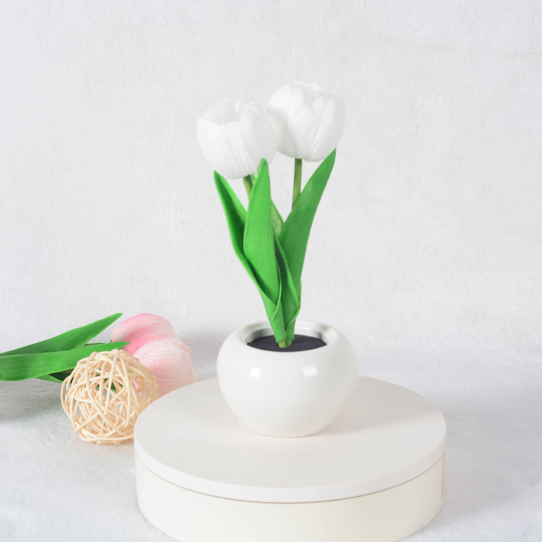Norvo | Moderne Kreativ Simulering Tulipan Peony LED Nattlys Bordlampe