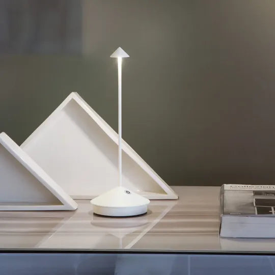 Norvo | Trådlamp LED bordlampe - ModernLumin