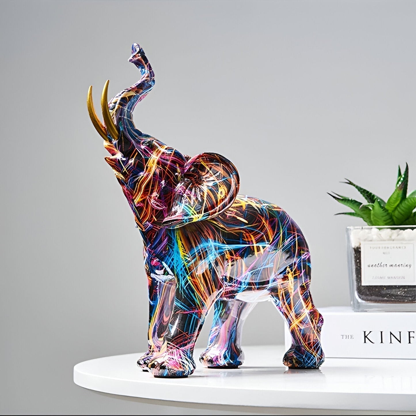 Norvo | ColorPower Elefant Statue – Dekorativ Statue med Livlige Mønstre