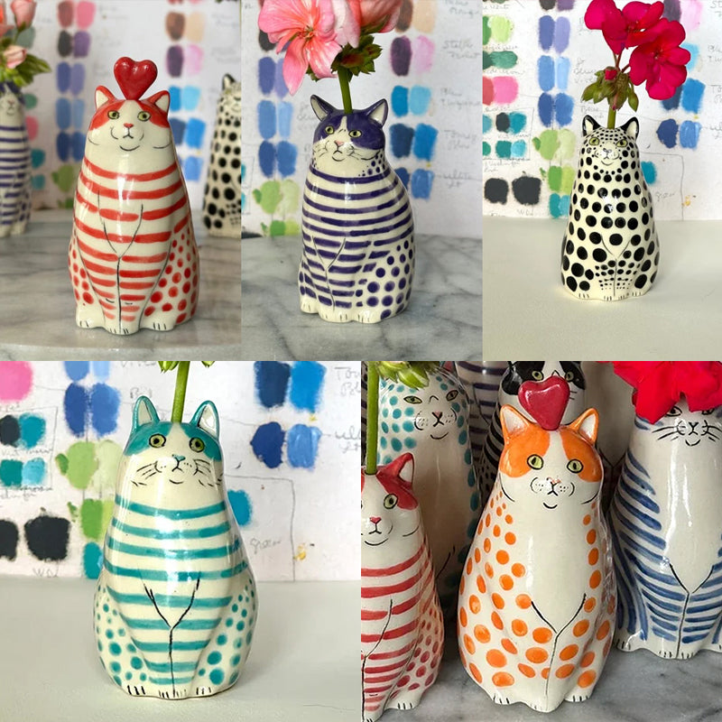 Norvo | Dotted Cat Vase