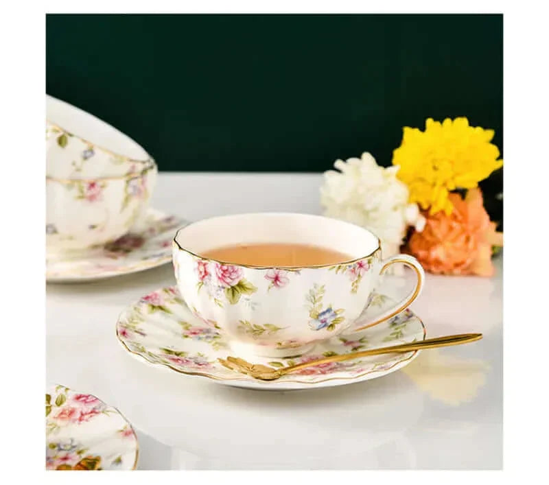 Norvo | Elegant Bone China Porcelain Coffee Cup - Luksuriøs og Unik Design