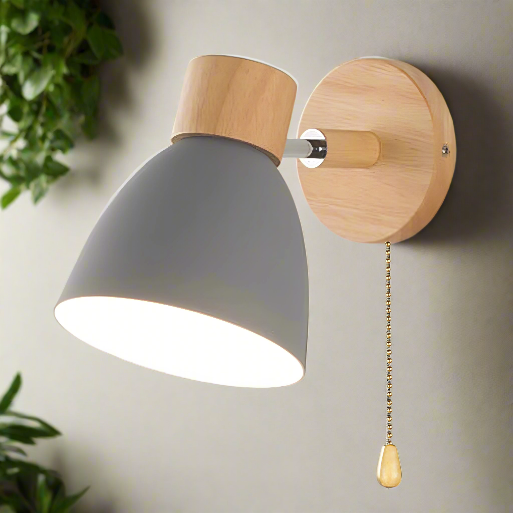 Norvo | Frendorf - Nordisk-modern hengende bryter vegglampe laget av tre