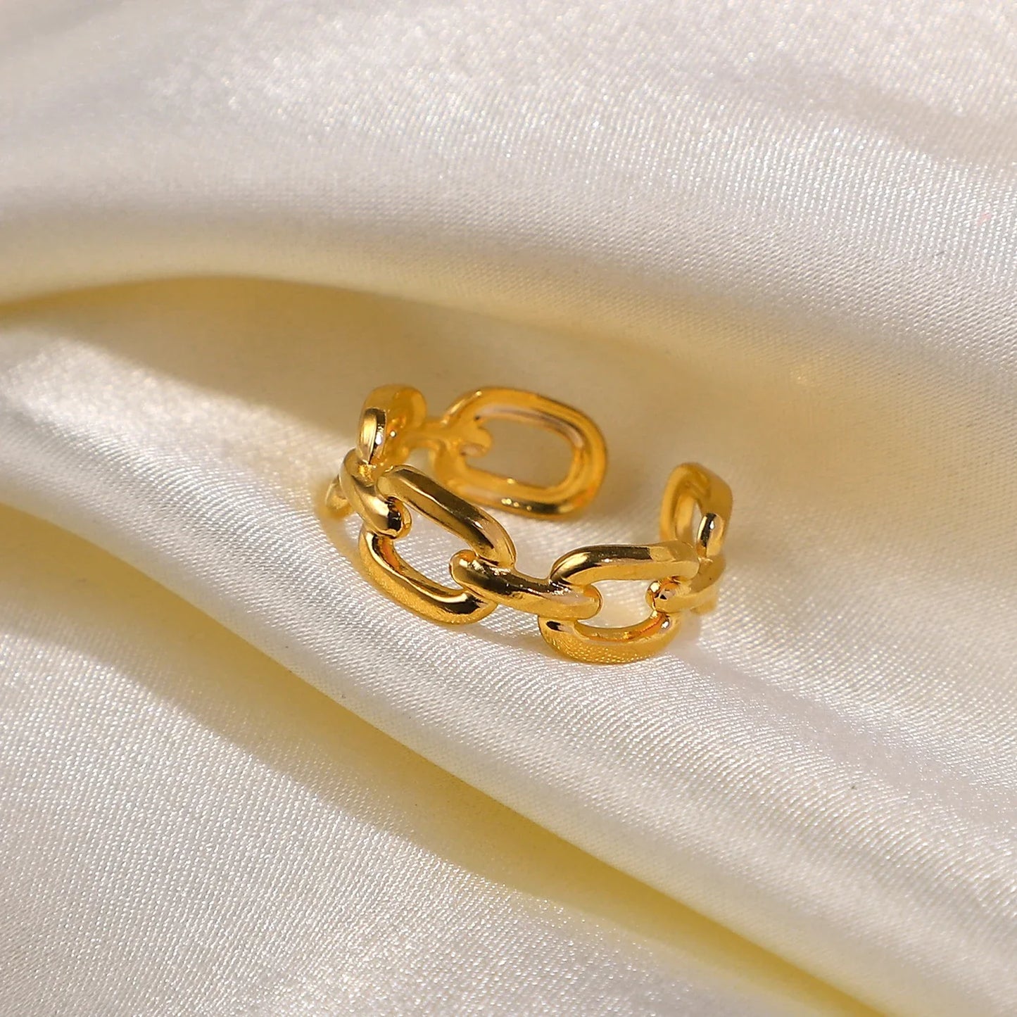 Norvo | 18k Justerbar Elegant Kjede Koblet Ring