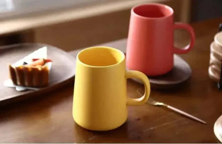 Norvo | Veldig stor steintøy kaffekopp