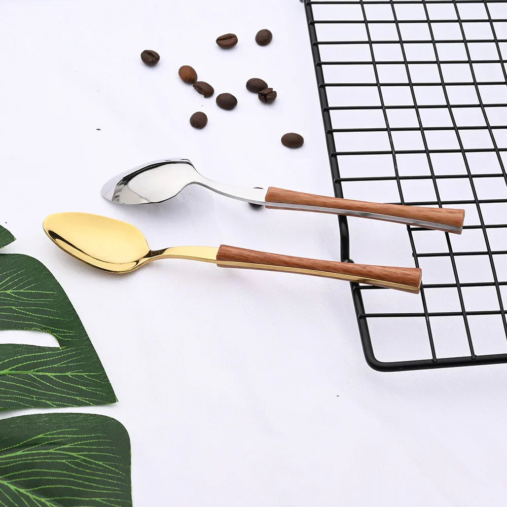 Norvo | RusticDining | Rustfritt Stål Bestikk med Treskaft